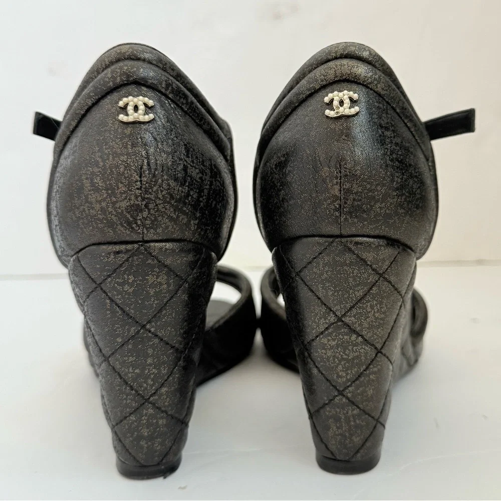 Chanel Black Gold Fantasy Lambskin Leather Quilted Wedge Sandals EU 39.5
